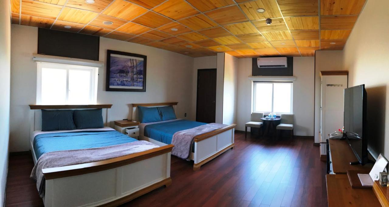 Oceanward Hotel&Resort Long Hai Buitenkant foto